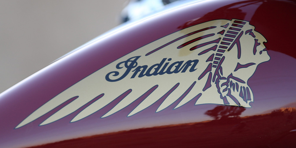 http://www.indianmotorcycle.fr/fileadmin/templates/ind_MY15/images/bikes/chieftain/ecusson-chieftain.jpg